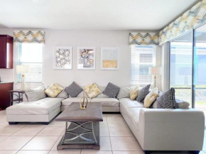 Beautiful Family Pool Home with Spa and Game Room-9007PC